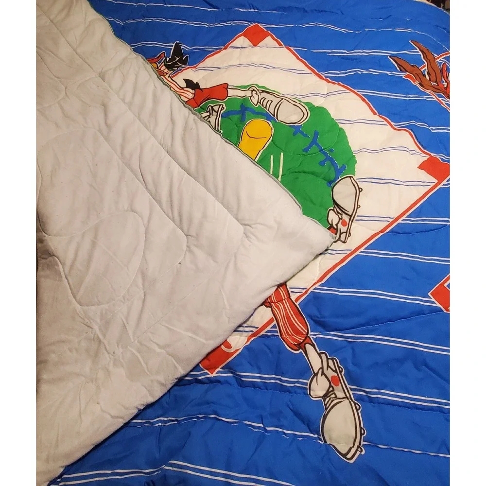 VTG Looney Tunes Twin Blanket Baseball 94' Bugs‎ Bunny Taz Daffy Wiley Comforter